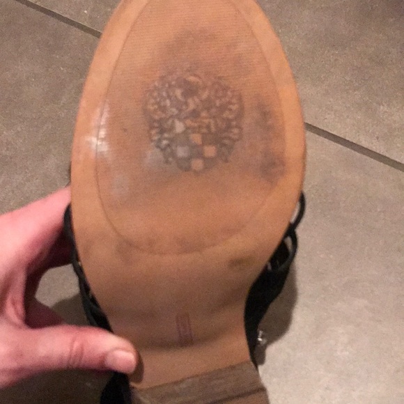 Vince Camuto Kessey Bootie - Picture 6 of 7